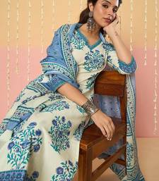 Women Floral Printed Regular  Cotton Kurta with Trousers & With Dupatta