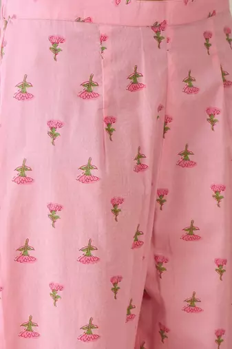 Women Floral Printed Regular Pure Cotton Kurta with Trousers
