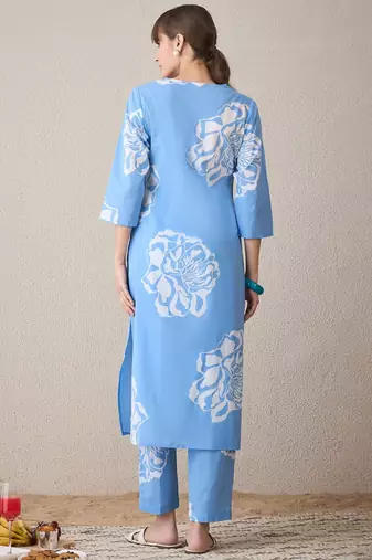 Floral Printed V-Neck Pure Cotton Straight Kurta With Trousers