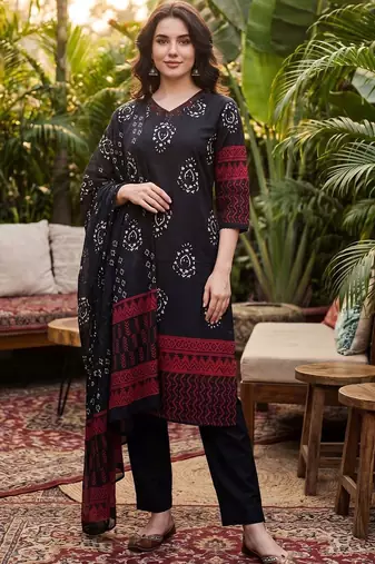 Women Ethnic Motifs Printed Regular Thread Work Pure Cotton Kurta with Trousers & With Dupatta