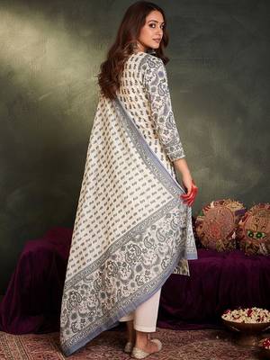 Ethnic Motifs Printed  Cotton Kurta With Trousers & Dupatta 5