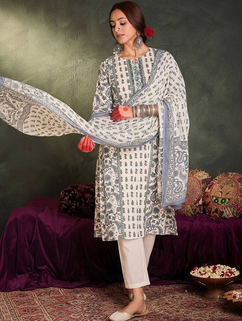 Ethnic Motifs Printed  Cotton Kurta With Trousers & Dupatta