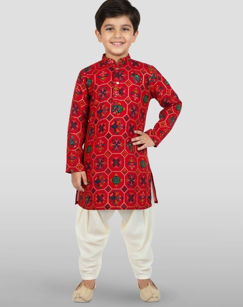 Boys' red kurta and patiala set