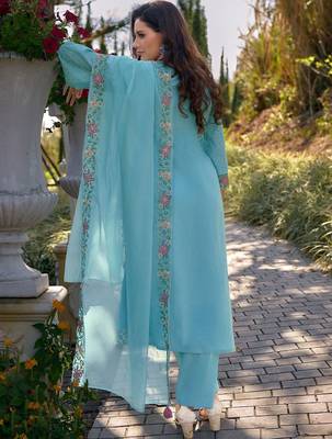 Floral Embroidered V Neck  Cotton Kurta With Trousers & Dupatta 5