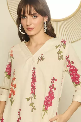 Women Floral Printed Regular Thread Work Kurta with Palazzos
