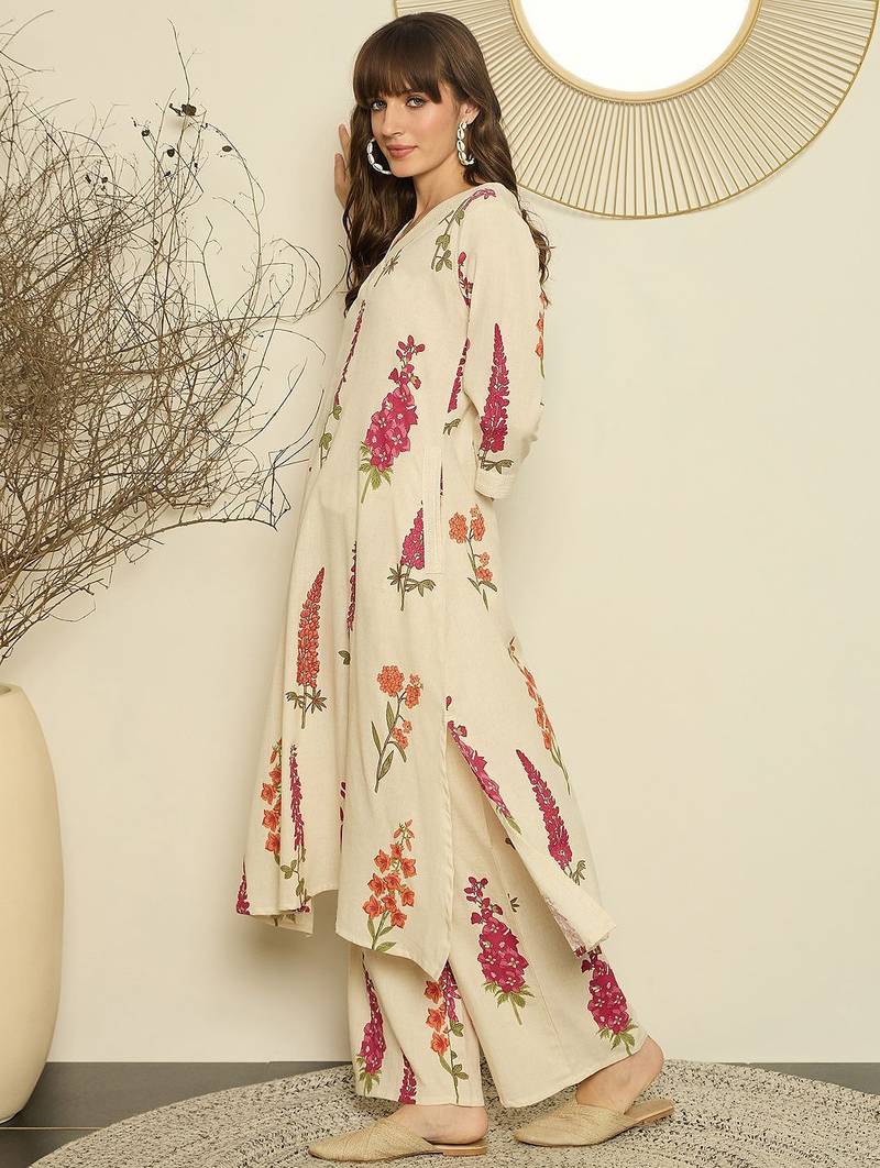 Women Floral Printed Regular Thread Work Kurta with Palazzos