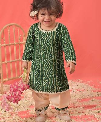 Sishu girls' green kurta and patiala set 1