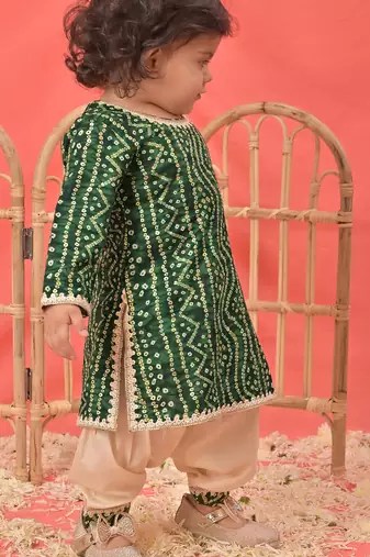 Sishu girls' green kurta and patiala set