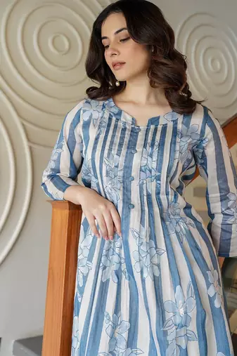 Floral Printed Round Neck A-Line Pure Cotton Kurta With Trousers