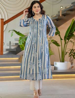 Floral Printed Round Neck A-Line Pure Cotton Kurta With Trousers 2