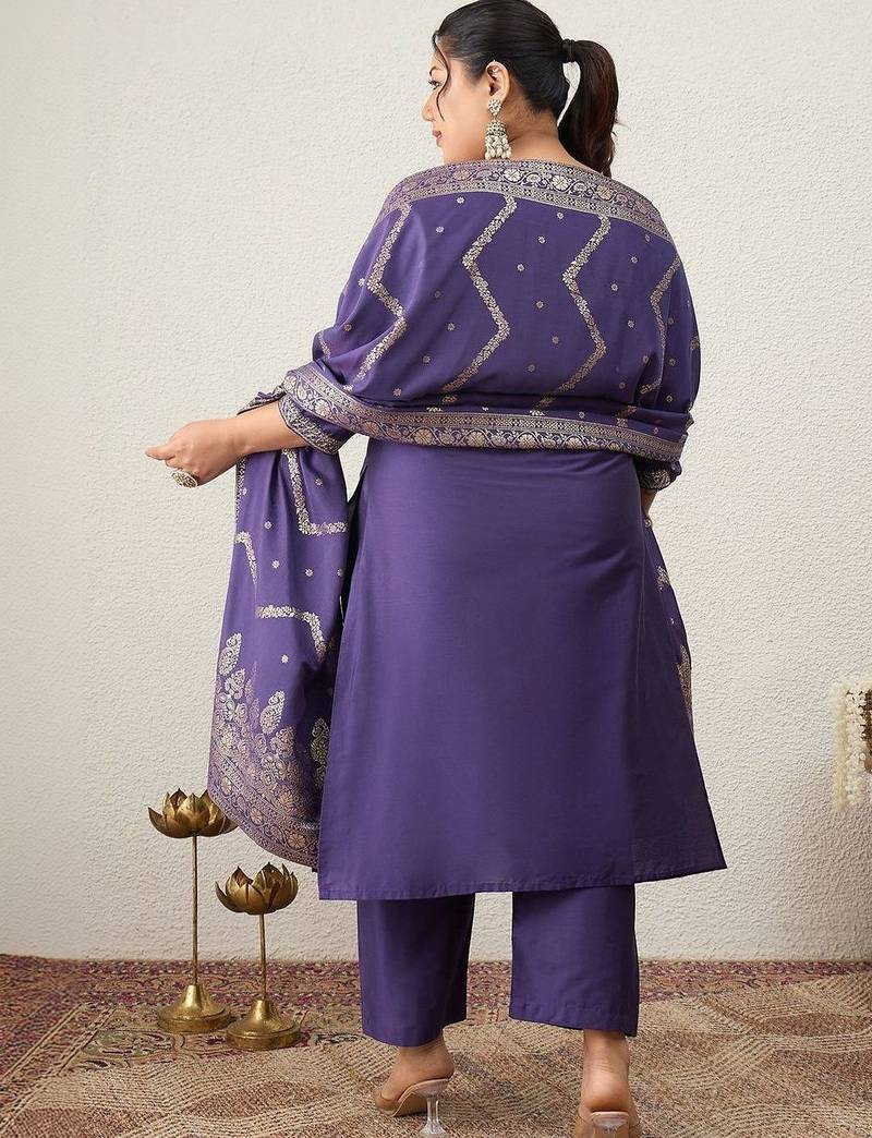 Plus Size Embroidered Regular Kurta with Trousers & With Dupatta