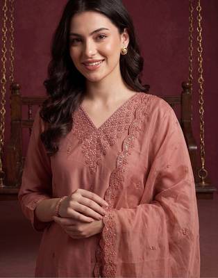 Women Ethnic Motifs Embroidered Regular Thread Work Kurta with Trousers & With Dupatta 2