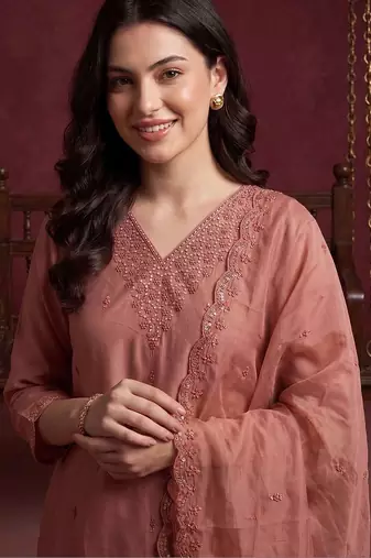 Women Ethnic Motifs Embroidered Regular Thread Work Kurta with Trousers & With Dupatta
