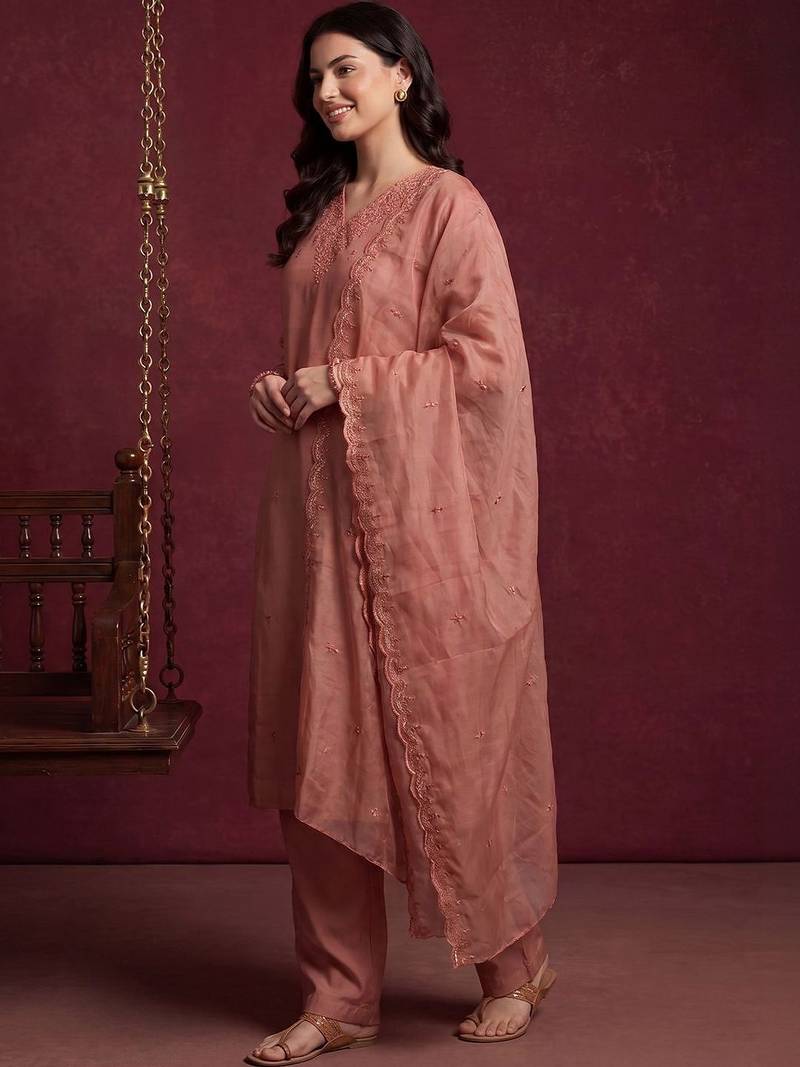 Women Ethnic Motifs Embroidered Regular Thread Work Kurta with Trousers & With Dupatta