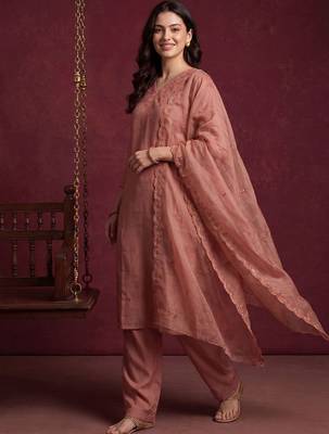 Women Ethnic Motifs Embroidered Regular Thread Work Kurta with Trousers & With Dupatta 6