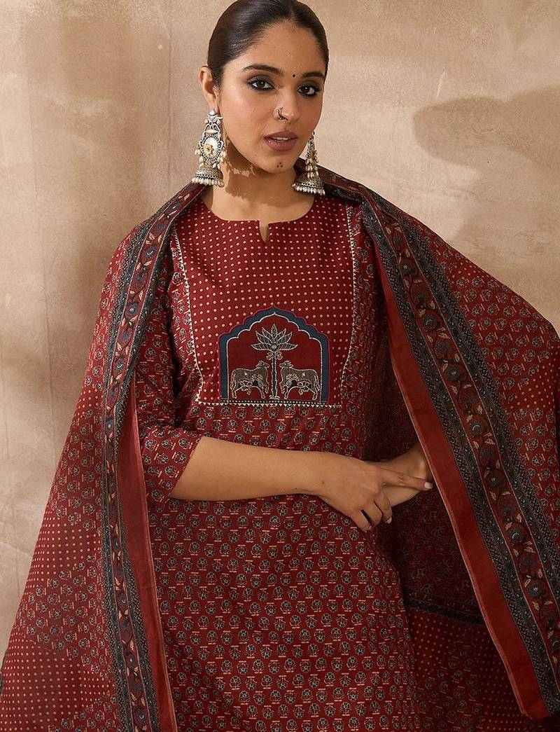 Women Ethnic Motifs Printed Regular  Cotton Kurta with Trousers & With Dupatta