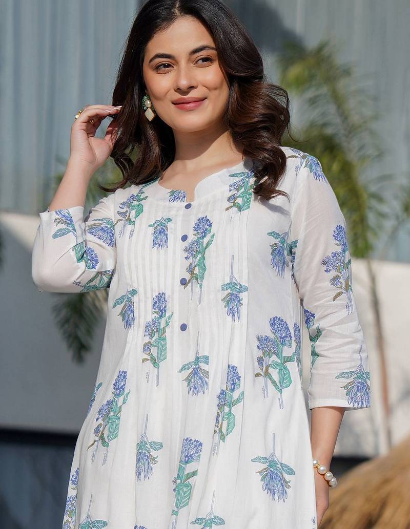 Floral Printed Round Neck Panelled A-Line  Cotton Kurta With Trousers