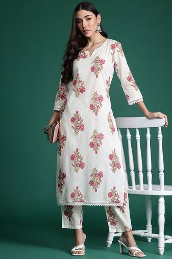 Women Floral Printed Cotton Kurta with Trousers