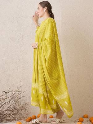 Floral Printed Notch Neck Sequinned  Cotton Kurta & Trousers & Dupatta 5