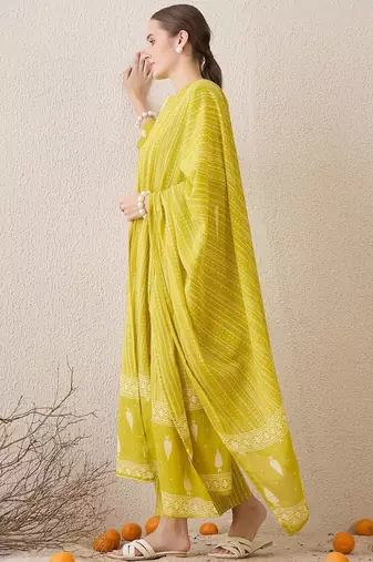 Floral Printed Notch Neck Sequinned  Cotton Kurta & Trousers & Dupatta