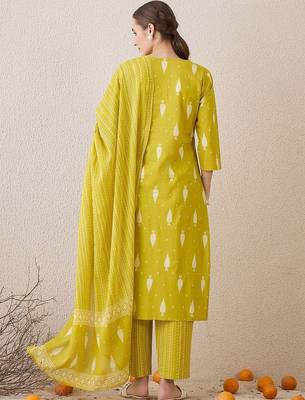 Floral Printed Notch Neck Sequinned  Cotton Kurta & Trousers & Dupatta 6