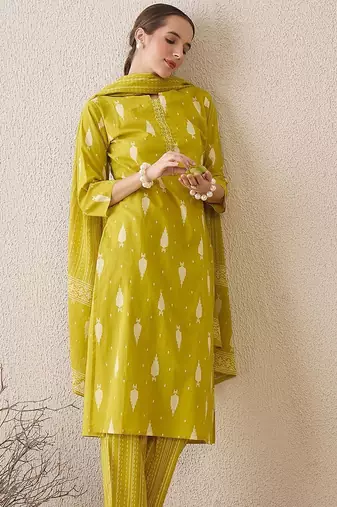 Floral Printed Notch Neck Sequinned  Cotton Kurta & Trousers & Dupatta