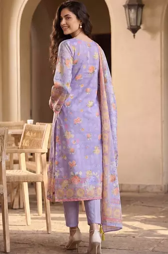 Women Floral Printed Regular Linen Kurta with Trousers & With Dupatta