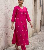Women Ethnic Motifs Embroidered Regular Thread Work Kurta with Trousers