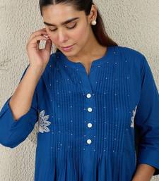 Women Ethnic Motifs Printed Cotton A-Line Kurta with Trousers