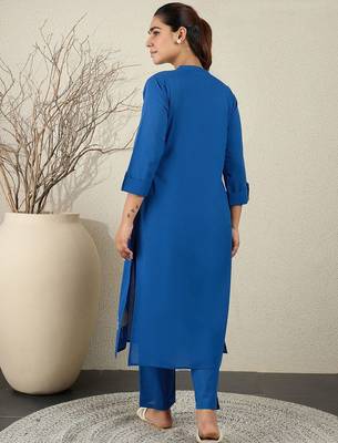 Women Ethnic Motifs Printed Cotton A-Line Kurta with Trousers 5
