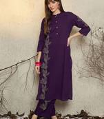 Floral Embroidered Mandarin Collar Thread Work  Cotton Kurta With Trousers