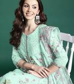 Floral Printed Regular Kurta with Trousers & Dupatta