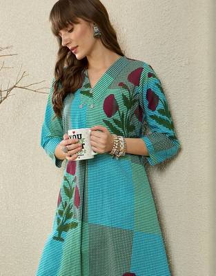 Floral Printed  Cotton A Line Kurta With Trousers 7