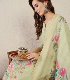 Women Floral Embroidered Thread Work  Cotton Kurta with Trousers & Dupatta