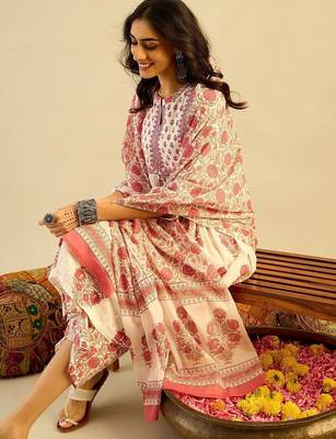 Ethnic Motifs Embroidered Anarkali Pure Cotton Kurta with Palazzos & With Dupatta 7