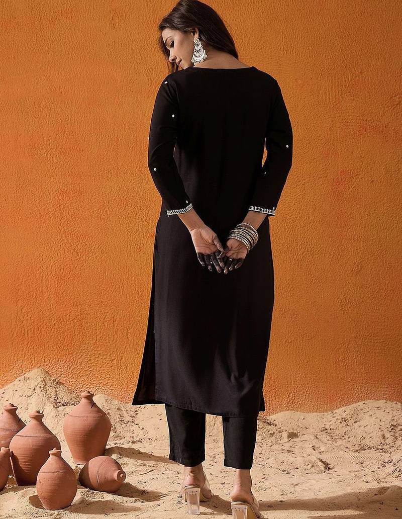 Black Floral Embroidered Notch Neck Straight Kurta