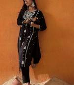 Black Floral Embroidered Notch Neck Straight Kurta