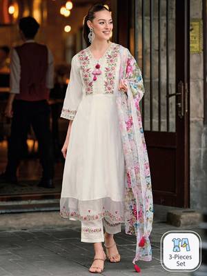 Floral Embroidered Thread Work A-Line Kurta With Trousers & Dupatta 1