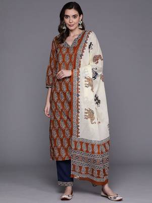 Women Ethnic Motifs Printed  Cotton Kurta with Trousers & With Dupatta 5
