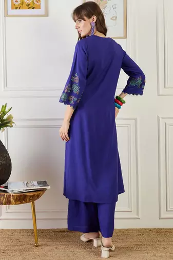 Women Floral Embroidered Regular Thread Work Kurta with Palazzos