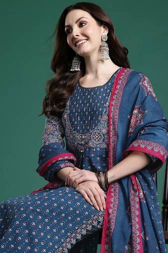 Ethnic Motifs Printed Mirror Work Cotton Kurta with Trousers & With Dupatta