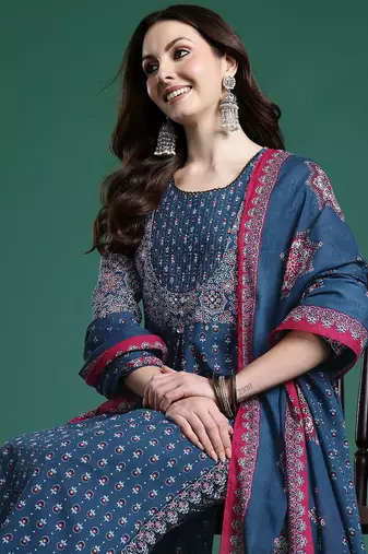 Ethnic Motifs Printed Mirror Work  Cotton Kurta with Trousers & With Dupatta