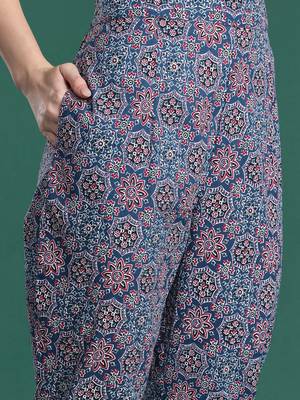 Ethnic Motifs Printed Mirror Work  Cotton Kurta with Trousers & With Dupatta 3