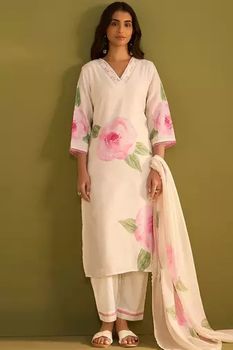 Women Floral Printed Regular Sequinned Linen Kurta with Trousers & With Dupatta