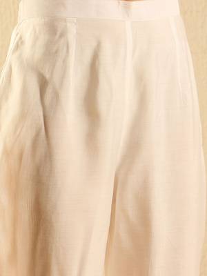 Women Floral Embroidered Regular Thread Work Kurta with Trousers & With Dupatta 7