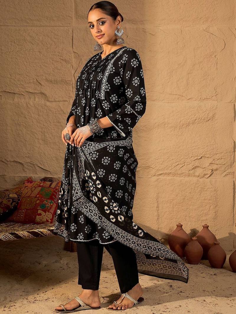 Women Ethnic Motifs Printed Regular  Cotton Kurta with Trousers & With Dupatta