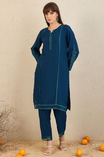 Ethnic Motifs Embroidered Flared Sleeves Notch Neck Straight Kurta with Trousers