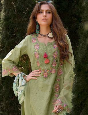 Women Floral Embroidered Regular Sequinned Cotton Kurta with Trousers & Dupatta 1