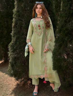 Women Floral Embroidered Regular Sequinned Cotton Kurta with Trousers & Dupatta 2