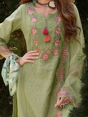 Women Floral Embroidered Regular Sequinned Cotton Kurta with Trousers & Dupatta 3